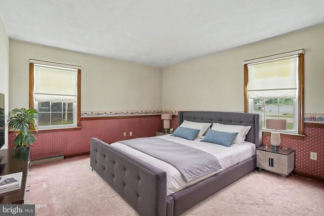113 GRANT DR, Hanover, PA 17331