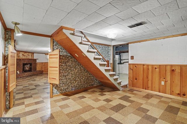 113 GRANT DR, Hanover, PA 17331