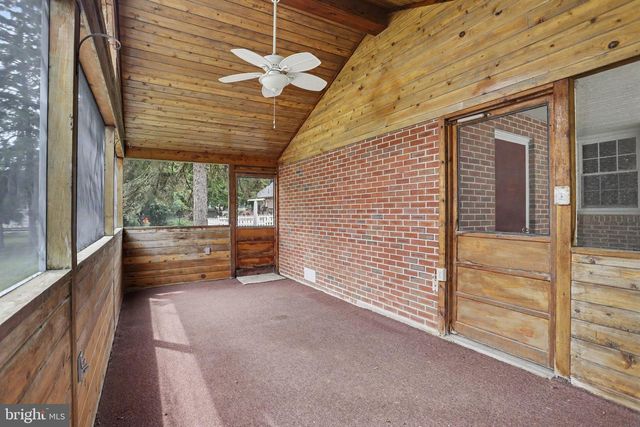113 GRANT DR, Hanover, PA 17331