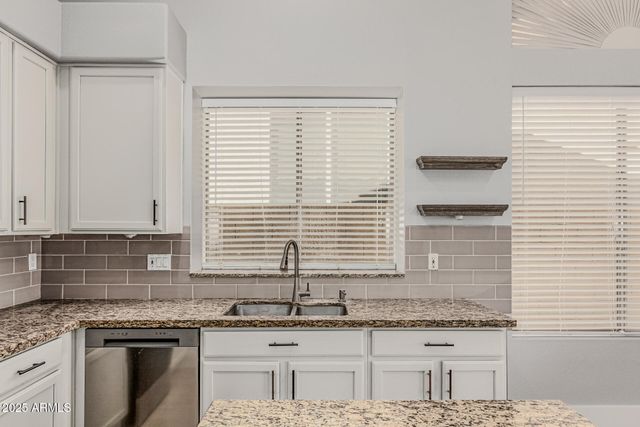 6410 W BUCKSKIN Trail, Phoenix, AZ 85083