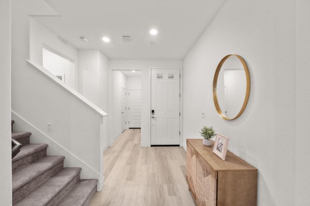 10523 Tenor Way, Elk Grove, CA 95757