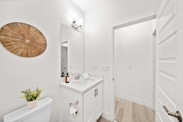 10523 Tenor Way, Elk Grove, CA 95757