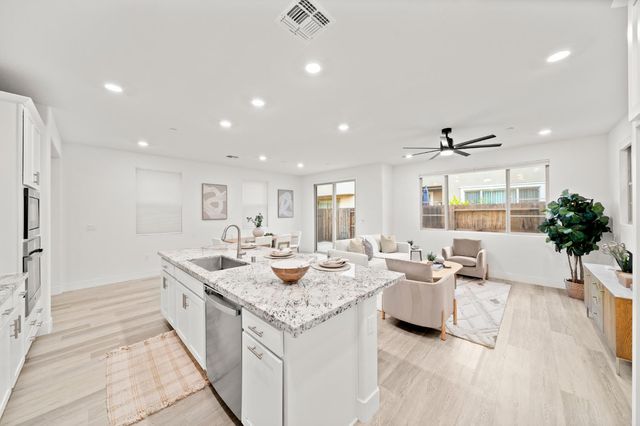 10523 Tenor Way, Elk Grove, CA 95757