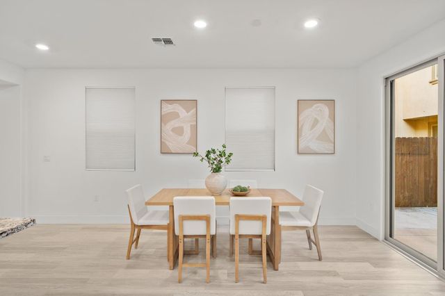 10523 Tenor Way, Elk Grove, CA 95757