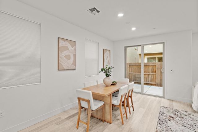 10523 Tenor Way, Elk Grove, CA 95757