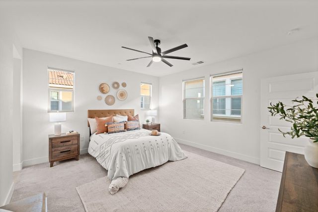 10523 Tenor Way, Elk Grove, CA 95757