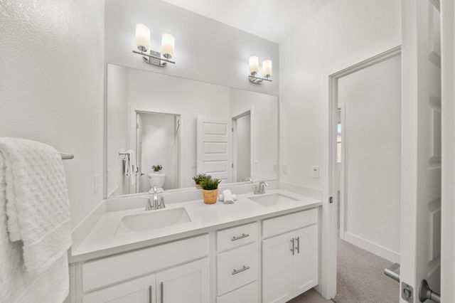 10523 Tenor Way, Elk Grove, CA 95757