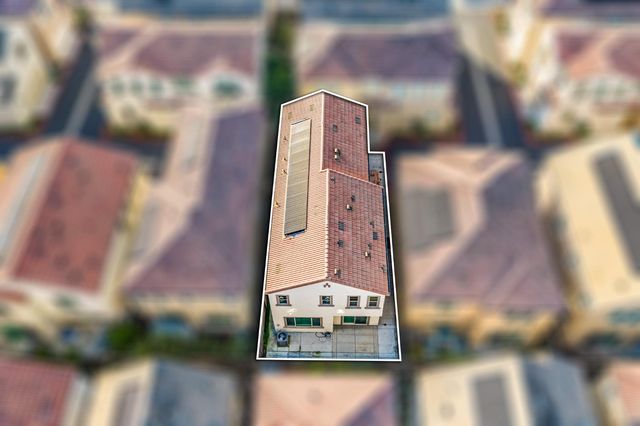 10523 Tenor Way, Elk Grove, CA 95757