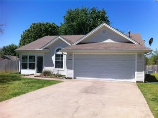 4033 Cambray Drive, Fayetteville, AR 72703