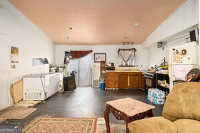 10359 Briarbay Loop, Jonesboro, GA 30238