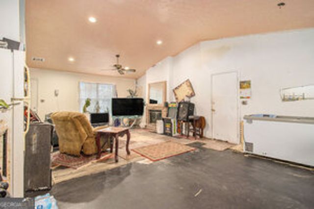 10359 Briarbay Loop, Jonesboro, GA 30238