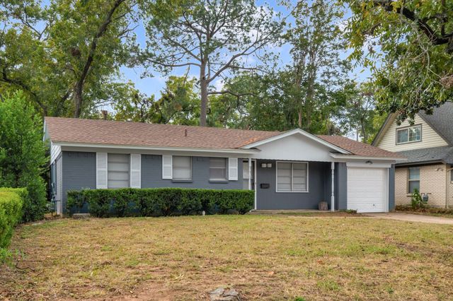 1704 Foster Drive, Arlington, TX 76012