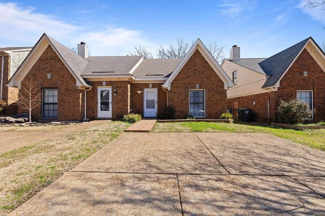 1616 SMOKEHOUSE DR, Cordova, TN 38016