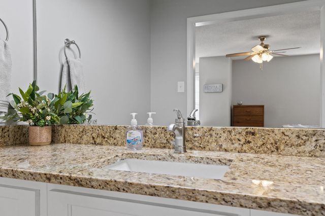 1616 SMOKEHOUSE DR, Cordova, TN 38016