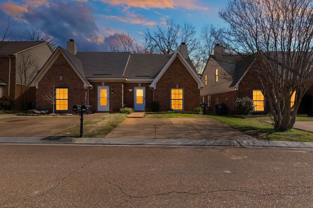 1616 SMOKEHOUSE DR, Cordova, TN 38016