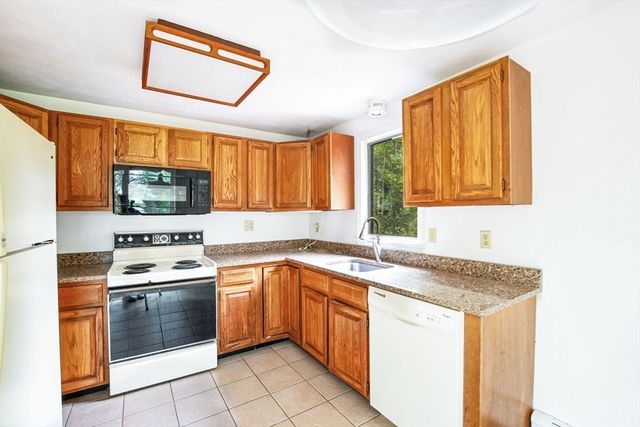 46 Harbor Avenue, Falmouth, MA 02540