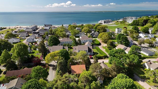 46 Harbor Avenue, Falmouth, MA 02540