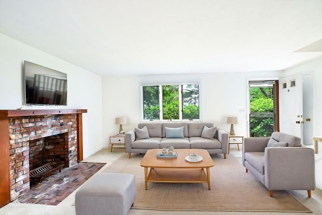 46 Harbor Avenue, Falmouth, MA 02540