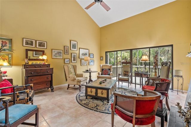 1475 LANDINGS CIRCLE 43, Sarasota, FL 34231