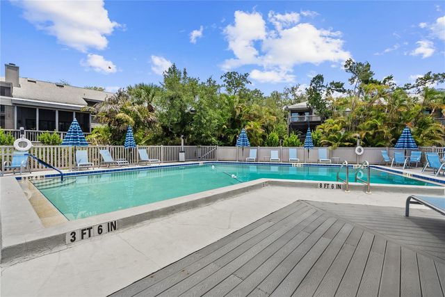 1475 LANDINGS CIRCLE 43, Sarasota, FL 34231