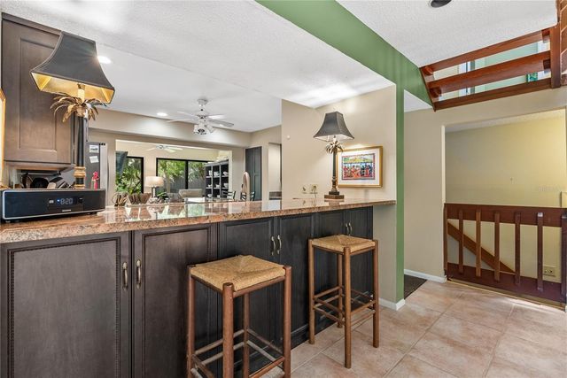 1475 LANDINGS CIRCLE 43, Sarasota, FL 34231