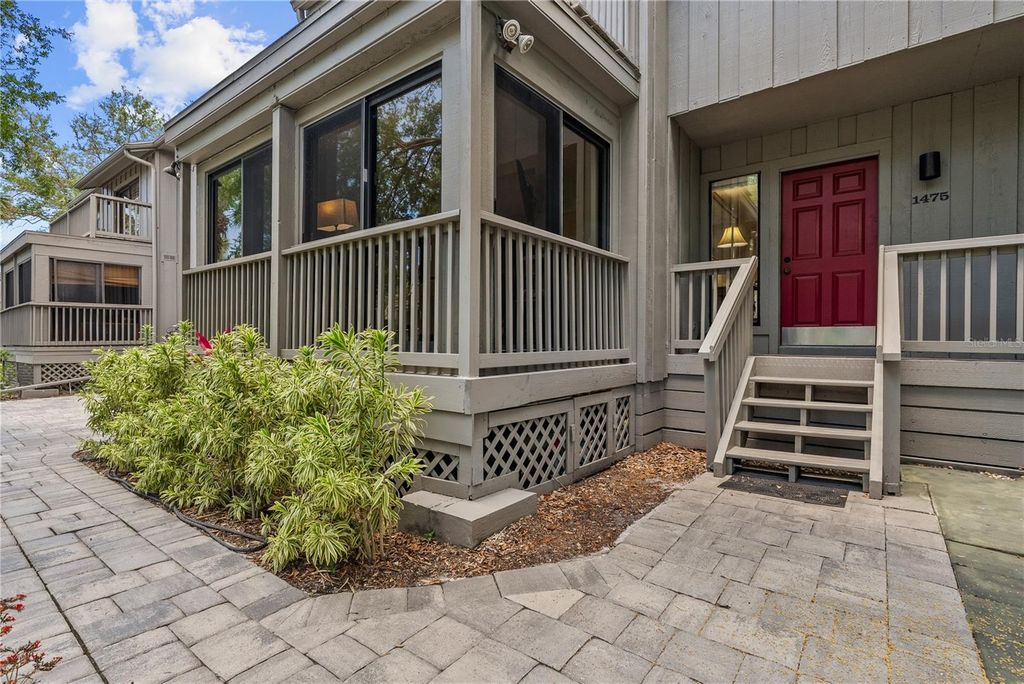 1475 LANDINGS CIRCLE 43, Sarasota, FL 34231