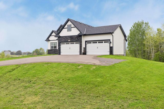20712 Cedar Drive NW, Oak Grove, MN 55011