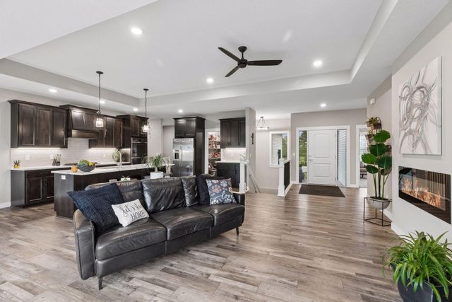20712 Cedar Drive NW, Oak Grove, MN 55011