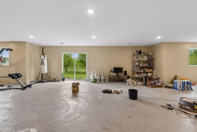 20712 Cedar Drive NW, Oak Grove, MN 55011