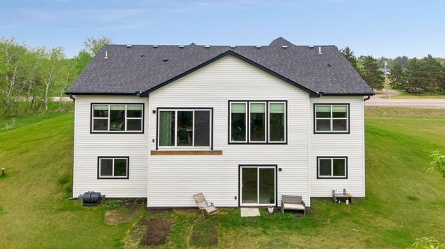 20712 Cedar Drive NW, Oak Grove, MN 55011