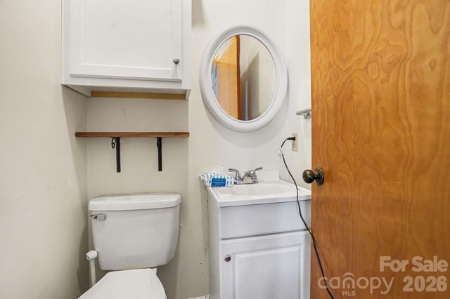 1004 Oakwood Avenue, Kannapolis, NC 28081