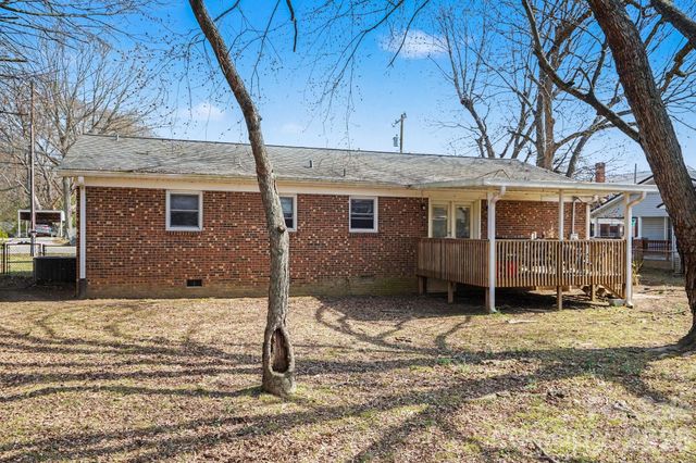 1004 Oakwood Avenue, Kannapolis, NC 28081