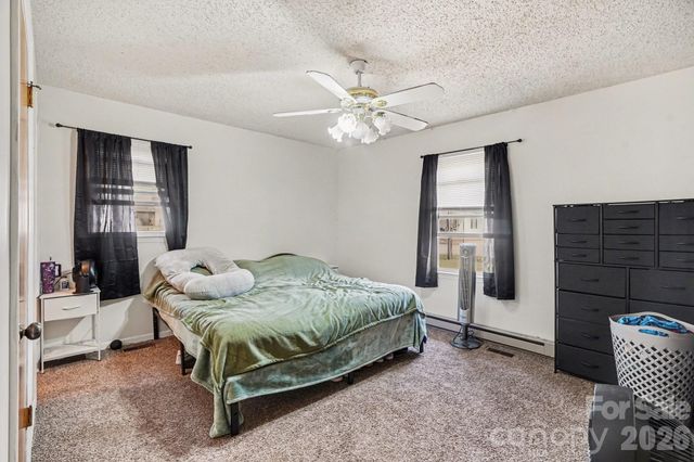 1004 Oakwood Avenue, Kannapolis, NC 28081