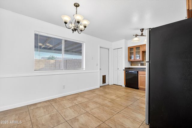 1050 S Stapley -- 30, Mesa, AZ 85204