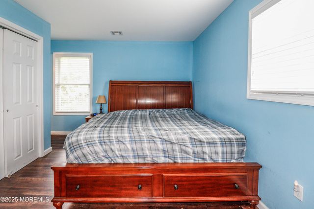 908 Sarasota Drive, Forked River, NJ 08731