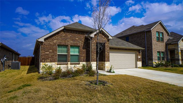775 Moonlight Place, Lavon, TX 75166