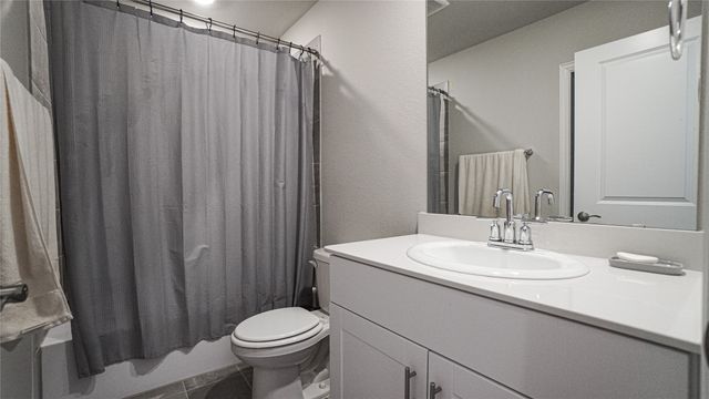 775 Moonlight Place, Lavon, TX 75166