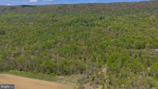 3278 CAMP SWATARA RD, Bethel, PA 19507