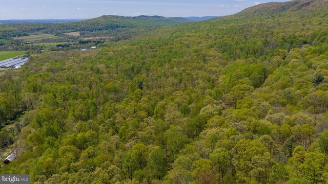 3278 CAMP SWATARA RD, Bethel, PA 19507