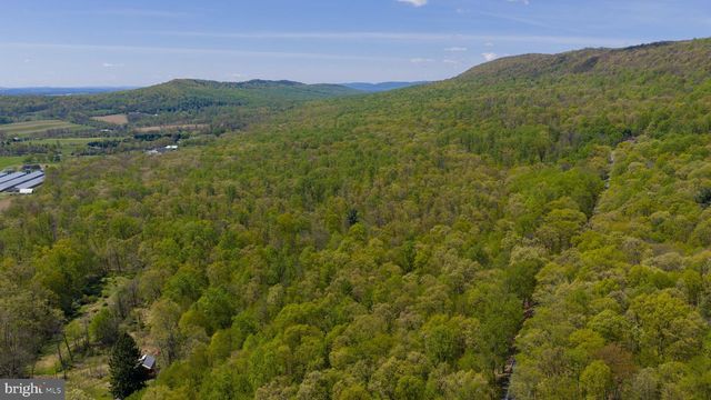 3278 CAMP SWATARA RD, Bethel, PA 19507
