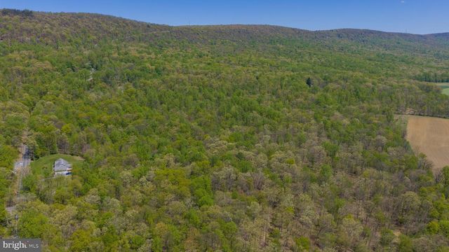 3278 CAMP SWATARA RD, Bethel, PA 19507