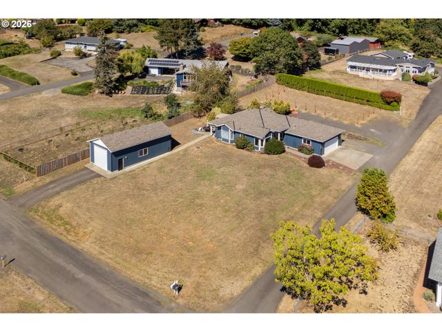35469 SPENCE St, St Helens, OR 97051