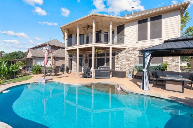 2061 S Shore Boulevard, Montgomery, TX 77356