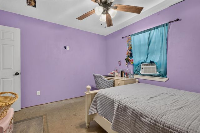 4506 Garden View Drive, Granbury, TX 76049