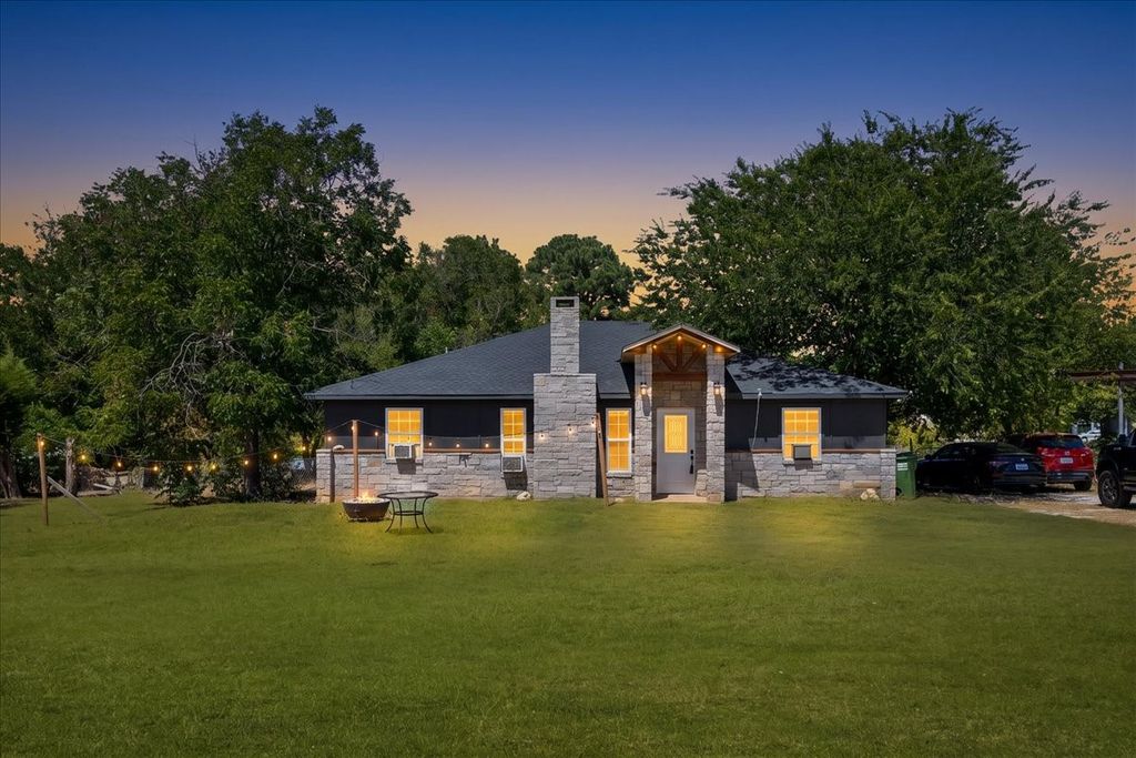 4506 Garden View Drive, Granbury, TX 76049 — photo 3