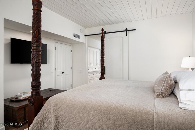 5101 N CASA BLANCA Drive 217, Paradise Valley, AZ 85253