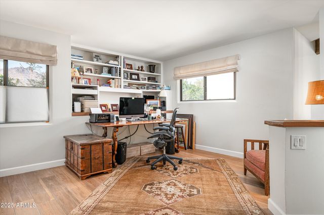 5101 N CASA BLANCA Drive 217, Paradise Valley, AZ 85253