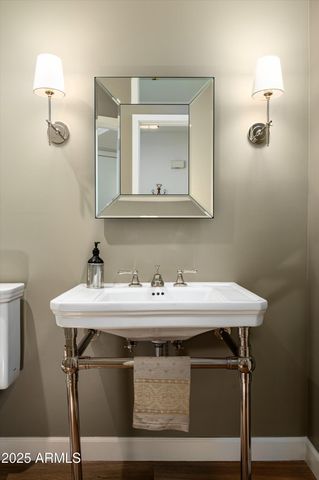 5101 N CASA BLANCA Drive 217, Paradise Valley, AZ 85253