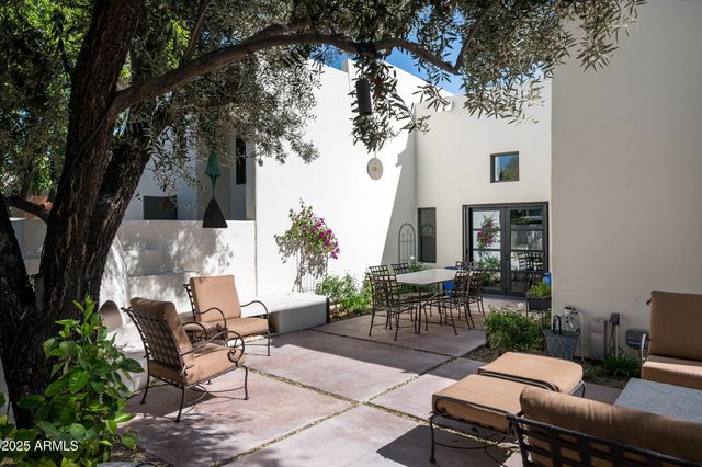 5101 N CASA BLANCA Drive 217, Paradise Valley, AZ 85253