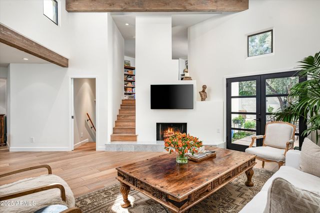 5101 N CASA BLANCA Drive 217, Paradise Valley, AZ 85253